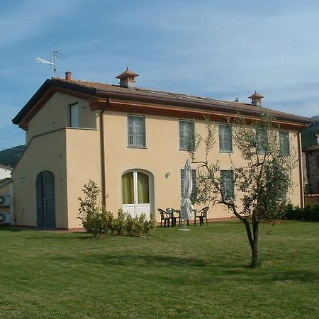 Appartamenti Vacanze Il Nottolini Capannori Exterior foto